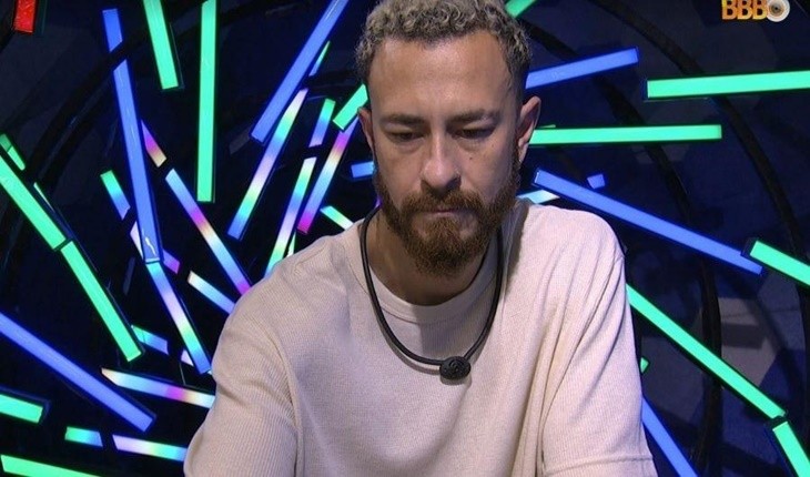 BBB23: Reflexivo, Fred chega à conclusão e desabafa no programa: ‘acabou’