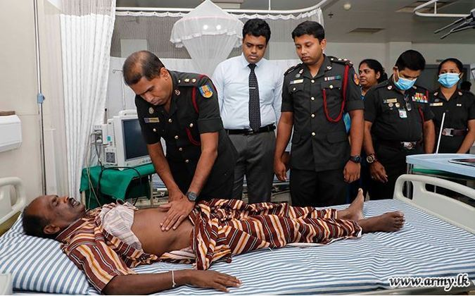 Médicos retiram de um homem a maior pedra no rim do mundo, de 800 g e 13 cm