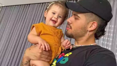 Zé Felipe encanta a web ao mostrar sua filha cantando louvor