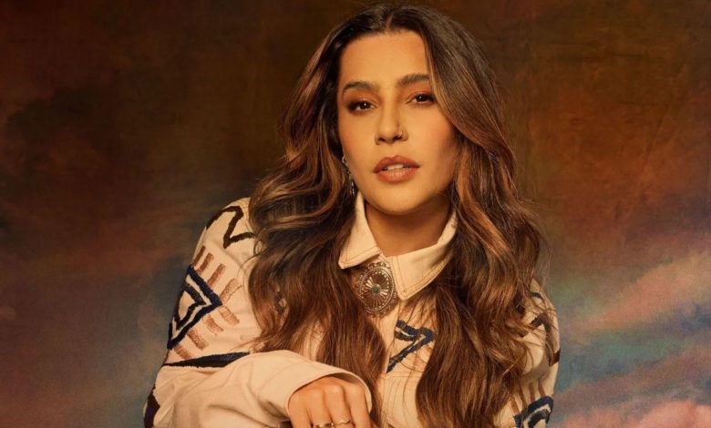 Lauana Prado estreia na trilha sonora de “Terra e Paixão”