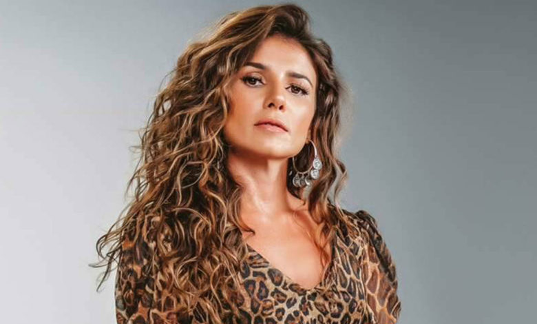 Paula Fernandes responsabiliza antiga assessora por má fama