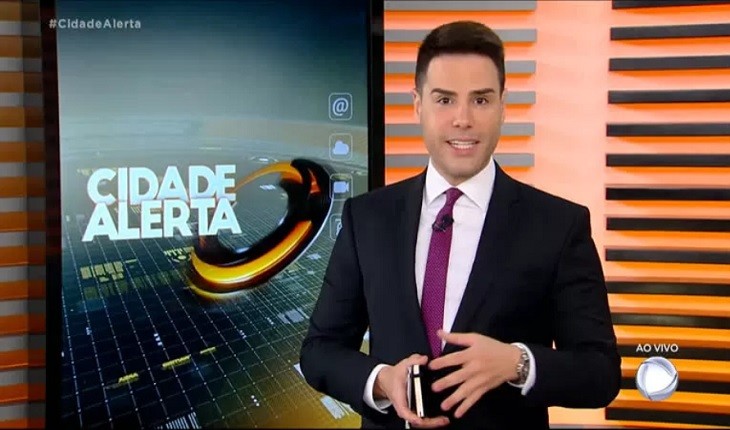 Luiz Bacci traz à tona luta contra vícios em entrevista reveladora; lembrança com Marcelo Rezende foi assunto