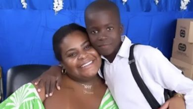 Jojo Todynho  tenta dar início a processo de adoção de garoto que conheceu na Angola: ‘Esse é meu filho’