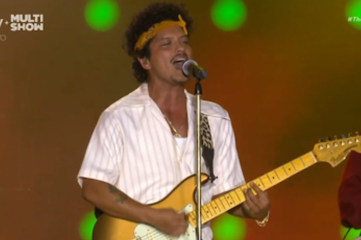 Mistério revelado! Como Bruno Mars conheceu 'Evidências'