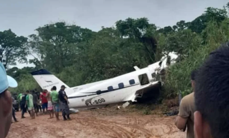 Queda de avião mata 14 pessoas no interior do Amazonas