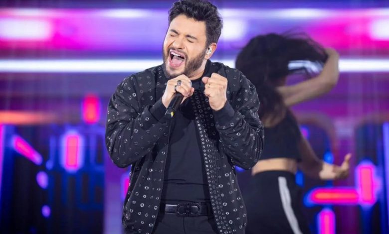 Conheça o cantor sertanejo Thiago Carvalho, nova aposta de Leonardo