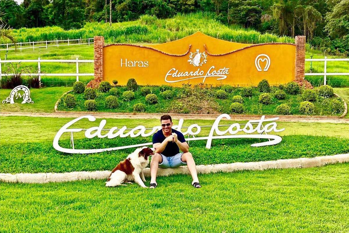 O cantor sertanejo Eduardo Costa em sua Fazenda (Foto: Reprodução/Instagram Oficial)