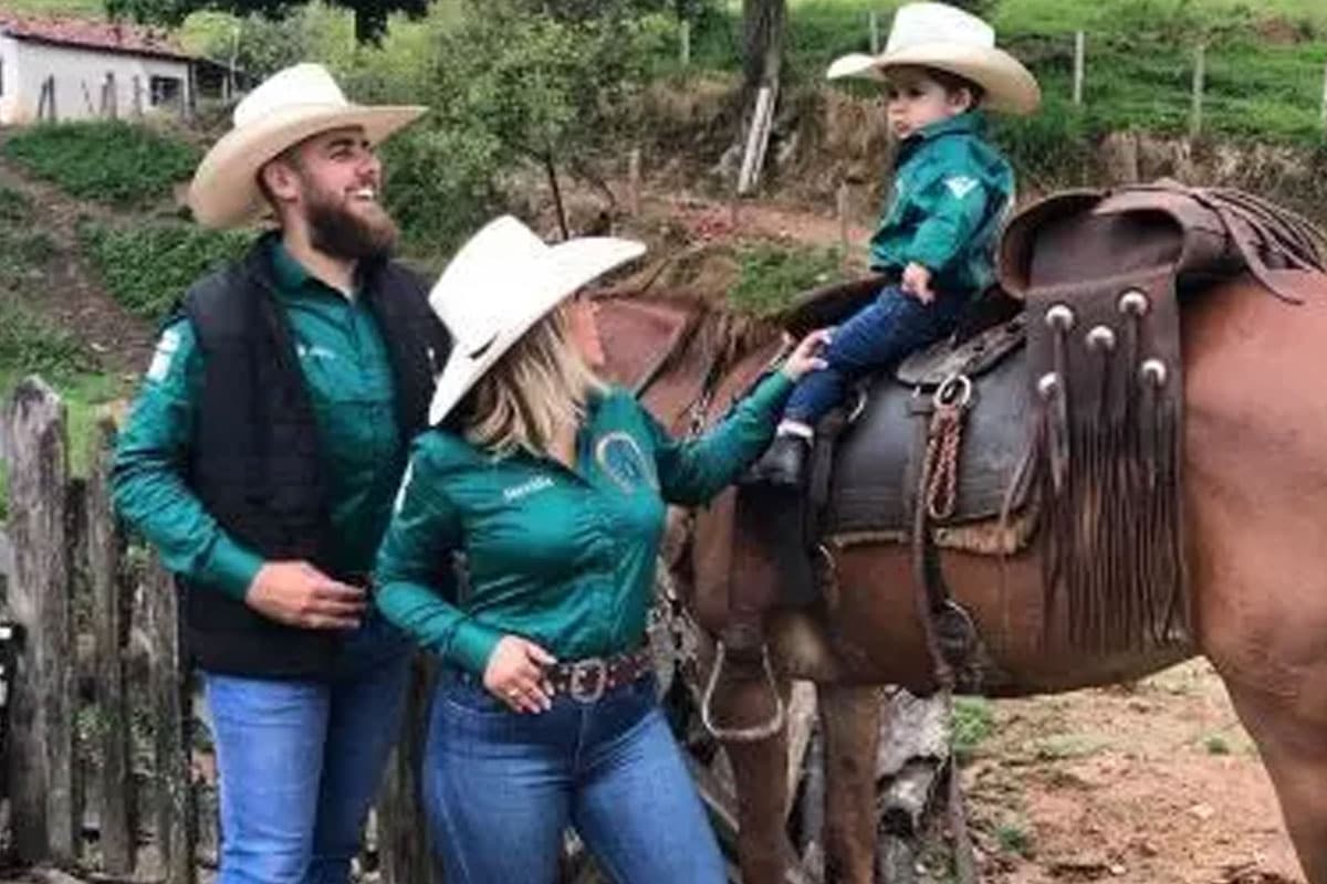 Zé Neto em sua fazenda (Foto: Reprodução)