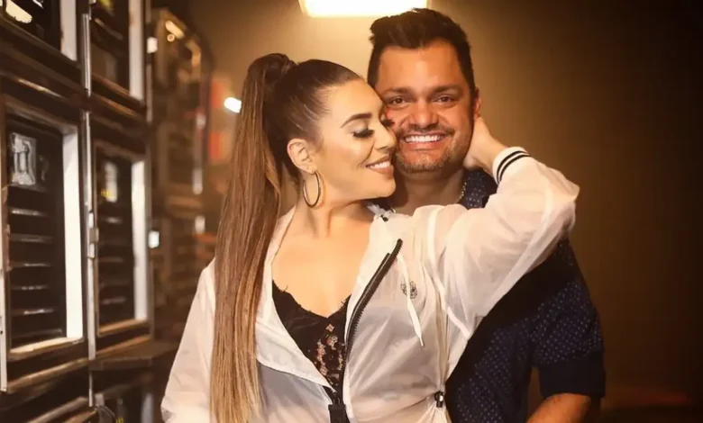 Naiara Azevedo e Raphael Cabral tem contas penhoradas