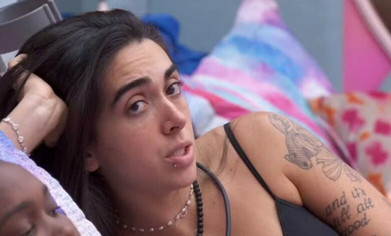 Giovanna critica o grupo Fadas no BBB 24: “Tá ficando muito explícito”